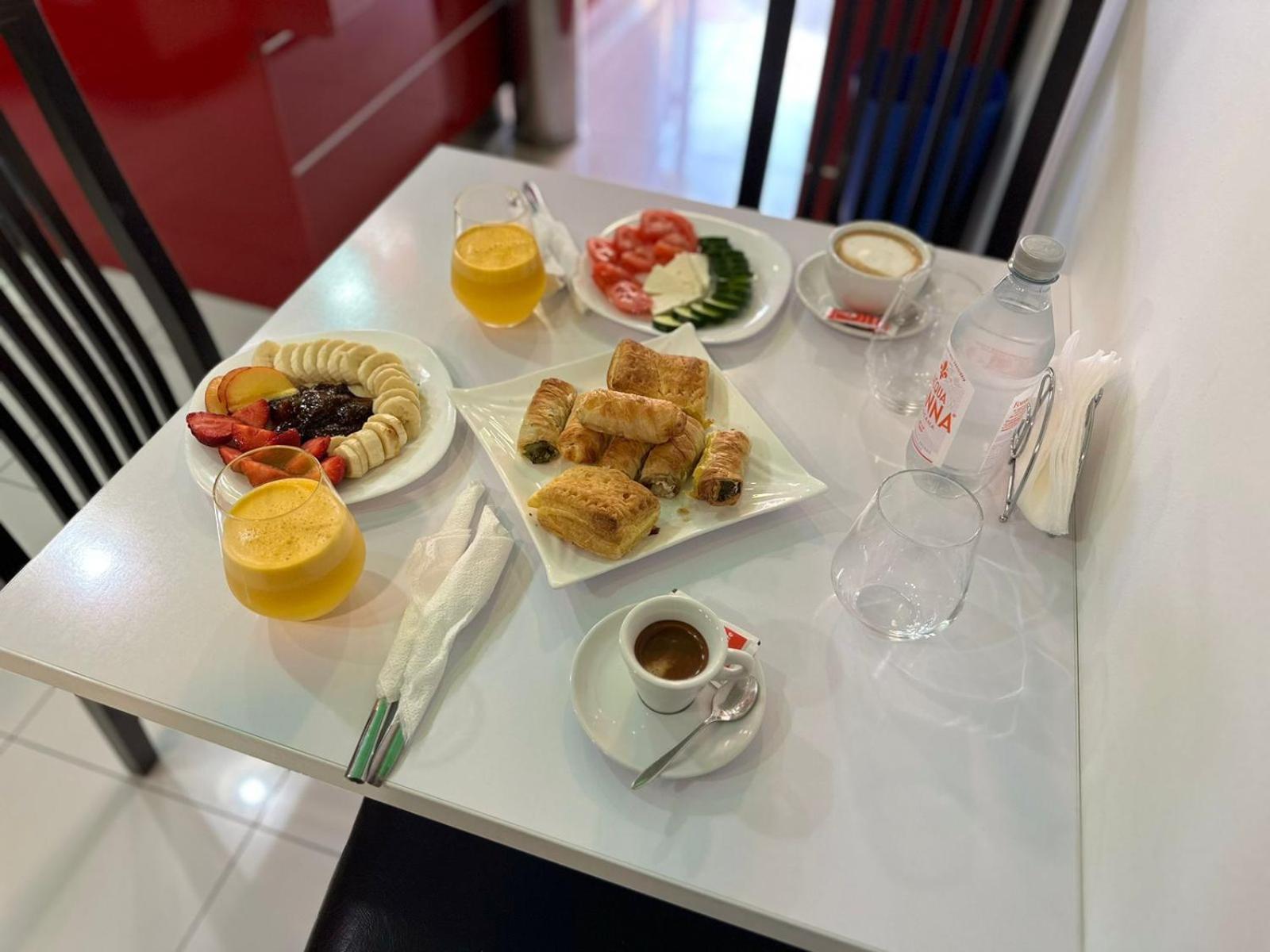 Hotel Europa Κρούγια Εξωτερικό φωτογραφία