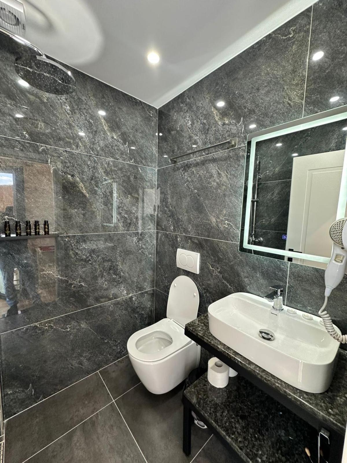 Hotel Europa Κρούγια Εξωτερικό φωτογραφία